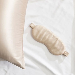 4 PIECE SILK GIFT SET